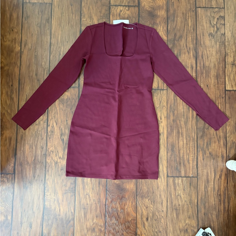 Abercrombie & Fitch Maroon Long Sleeve Dress